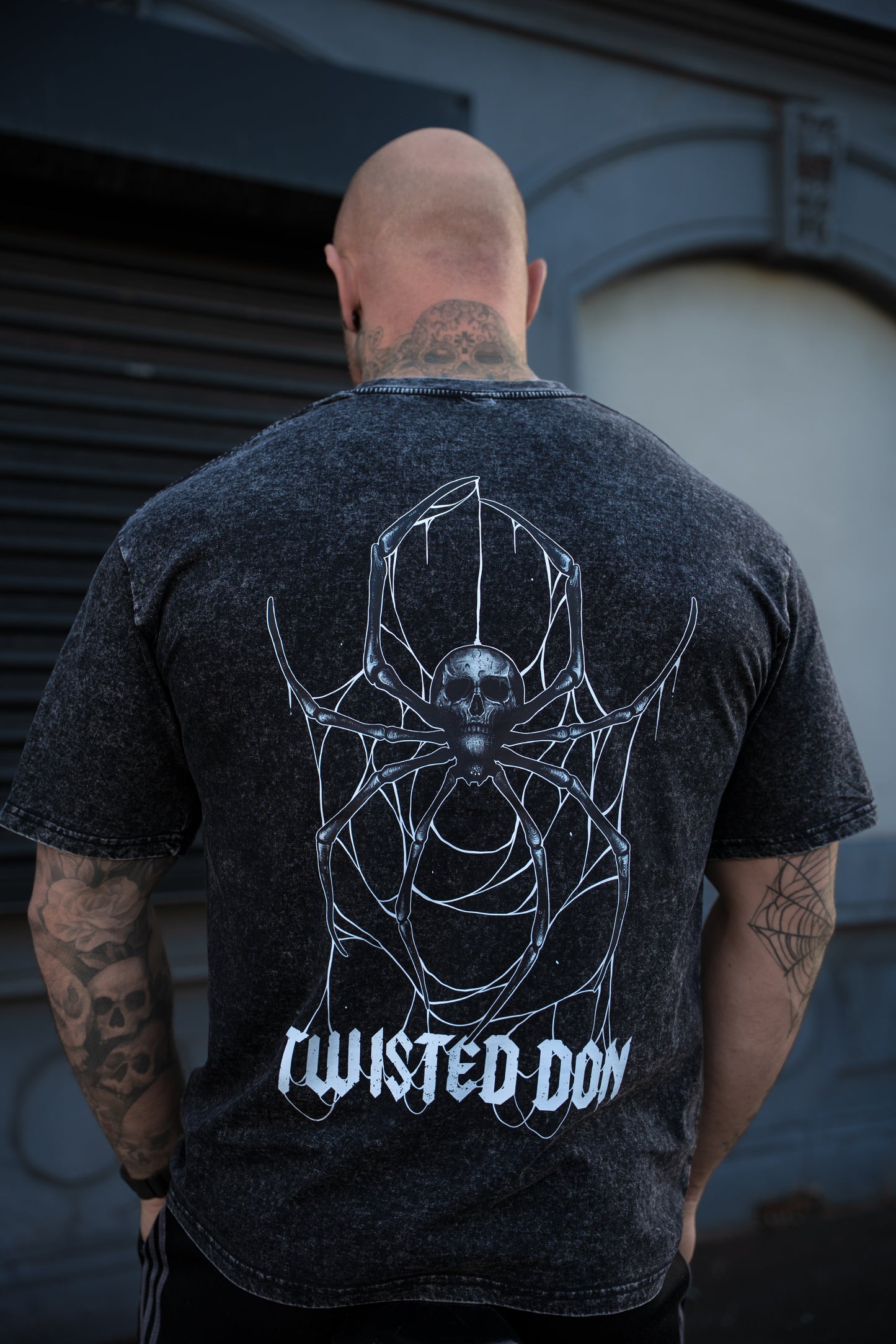 BLACK WIDOW - Limited Edition