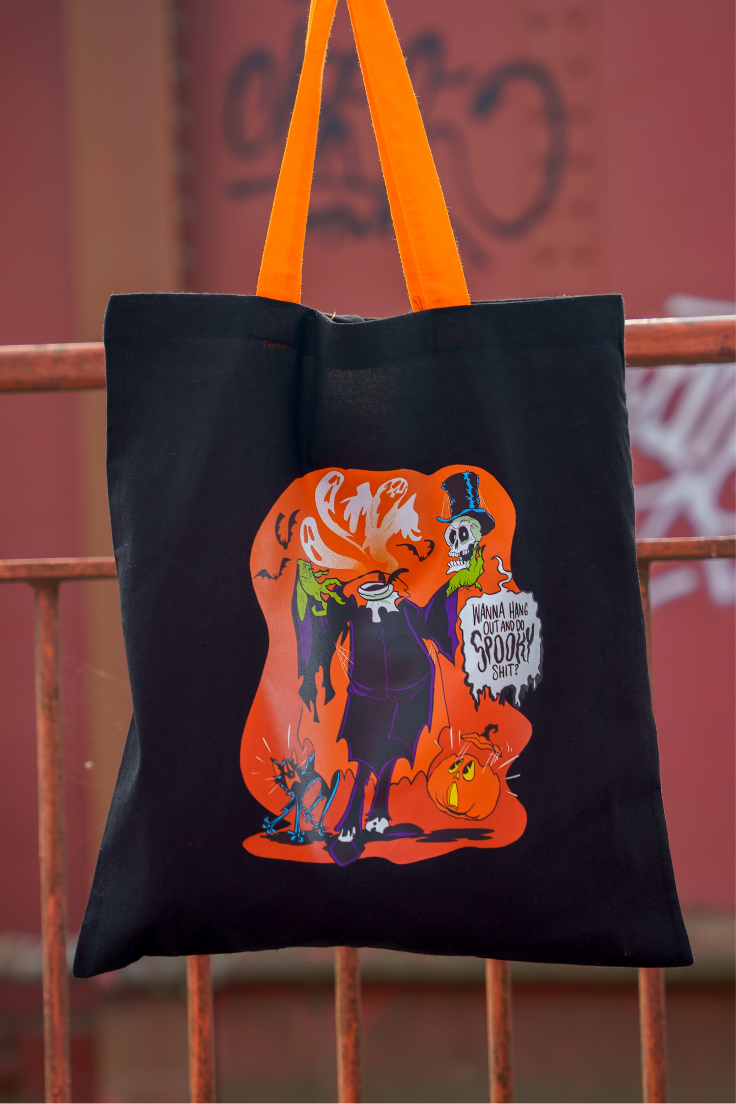 ‘SPOOKY SHIT’ Tote Bag